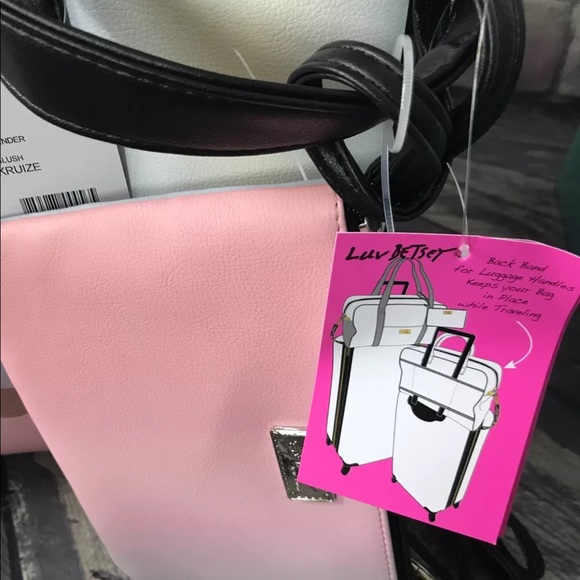 Betsey Johnson ombre unicorn weekender - Picture 2 of 4